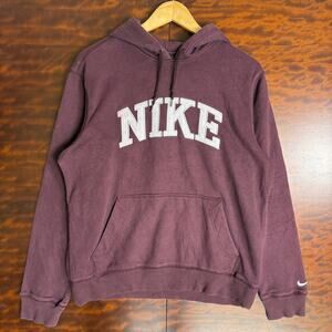 Y2K Men's Plum Spell Out Nike Hoodie L